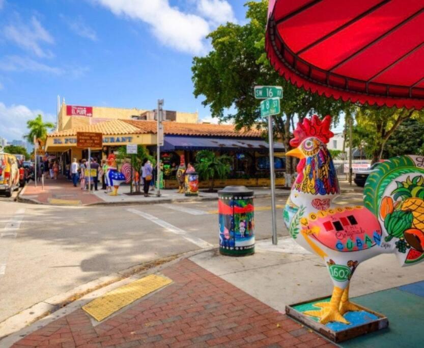 Villa Clara Suite - Little Havana マイアミ エクステリア 写真